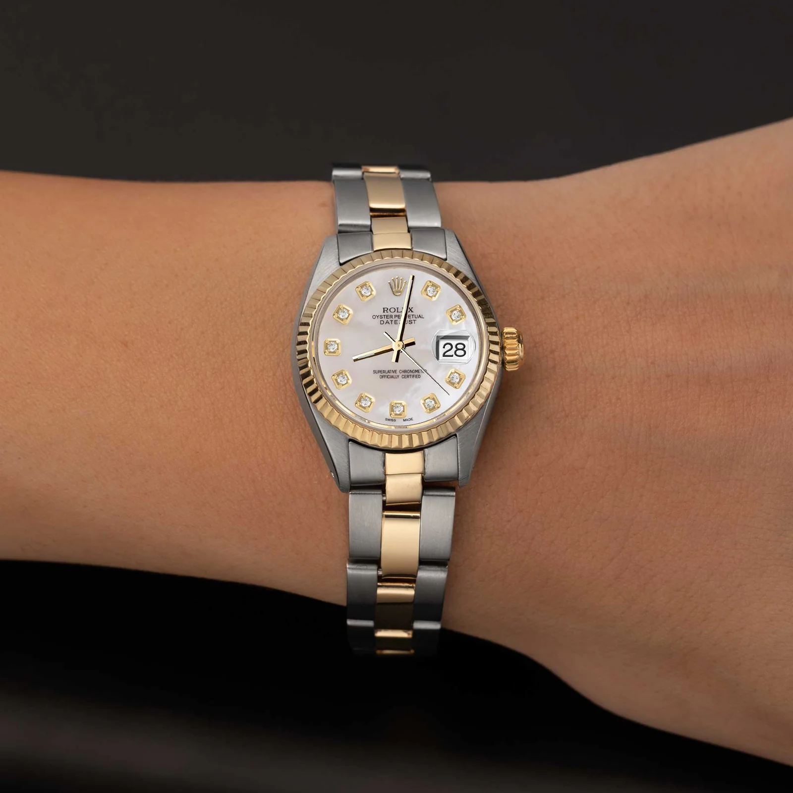 Rolex Datejust 6917 Fluted Bezel Watch 26mm Mother of Pearl Dial - Image 2