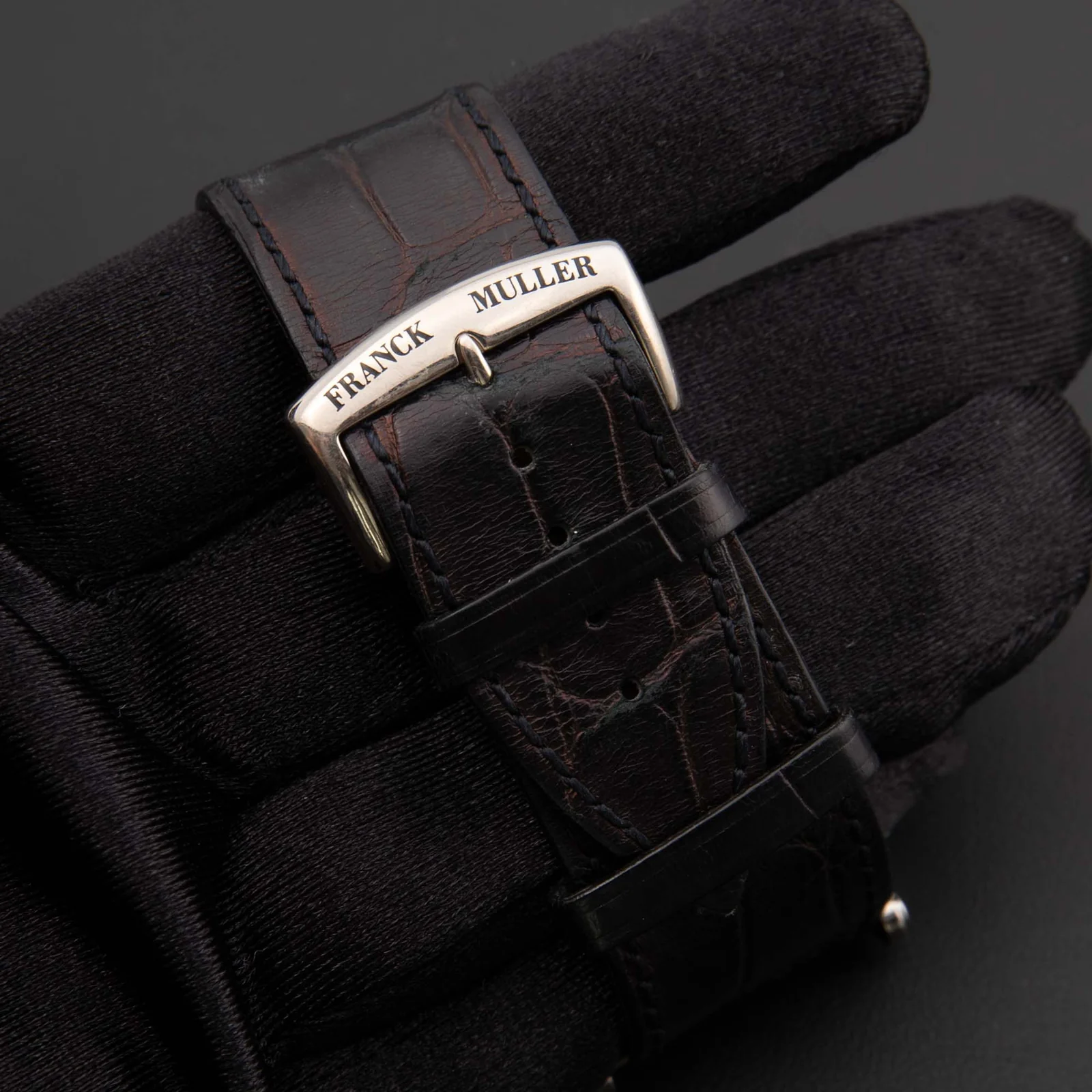 Franck Muller Long Island Master of Complications Crazy Hours Black Dial 32mm Watch - Image 3