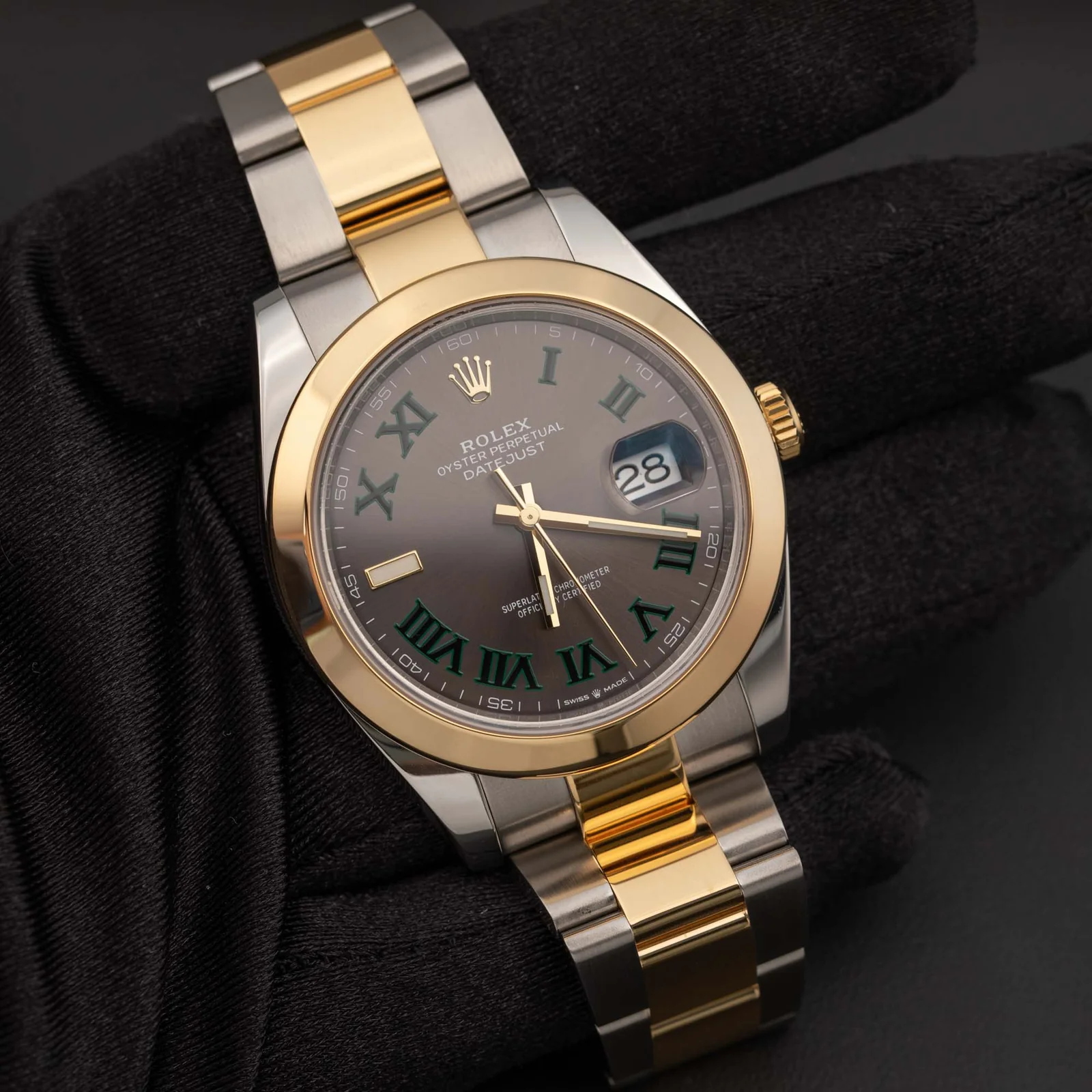 Rolex Datejust 41mm 126303 Watch Wimbledon Gray Green Dial - Image 2