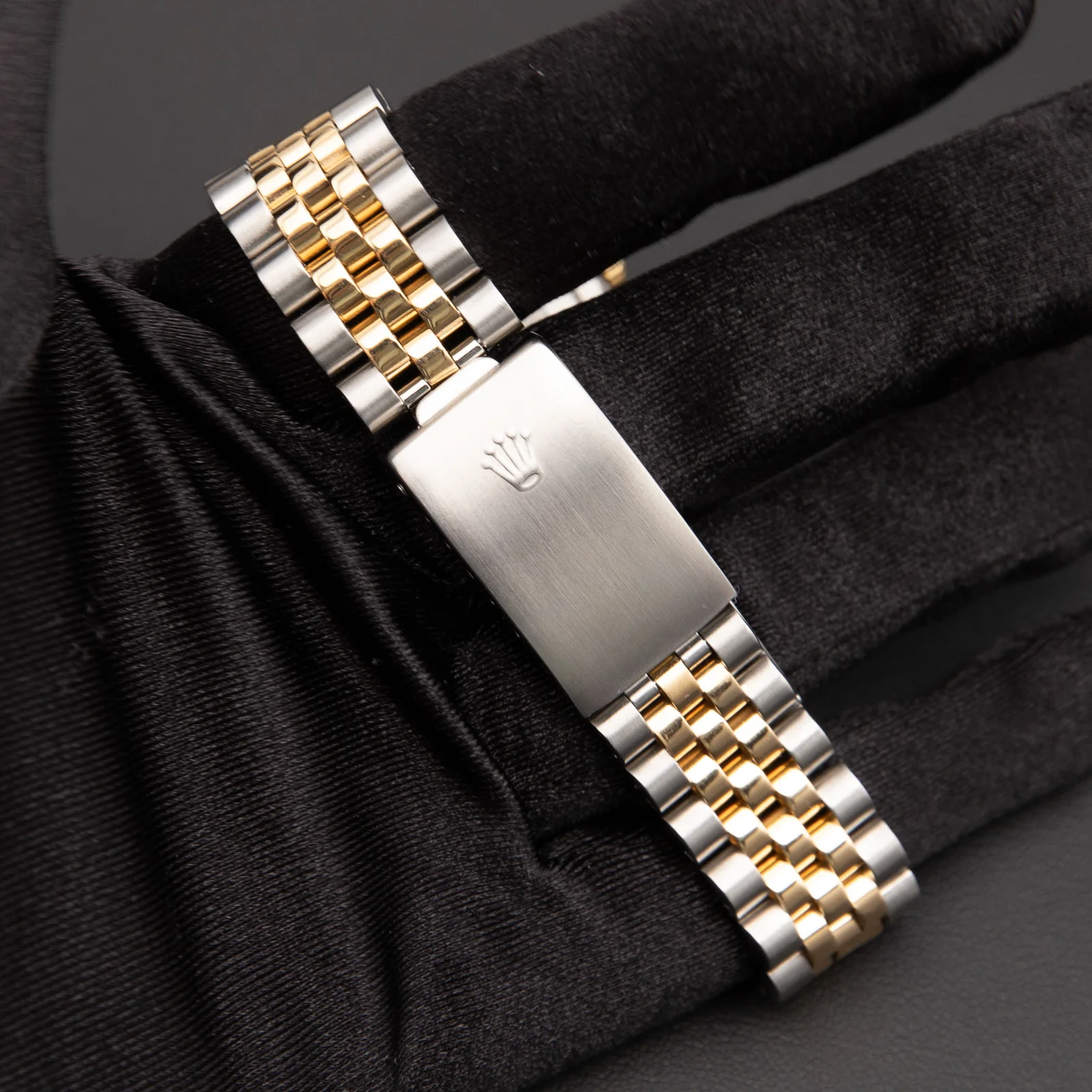 Rolex Datejust 16233 Fluted Bezel Watch 36mm Factory Diamond Champagne Dial - Image 5