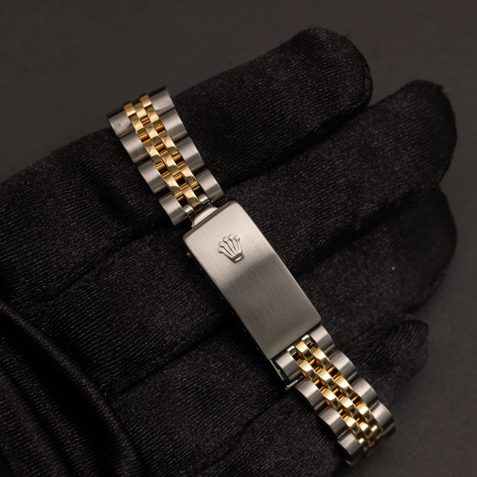 Rolex Datejust 69173 Diamond Bezel Watch 26mm Pyramid Roman Dial | 1.00ct - Image 3