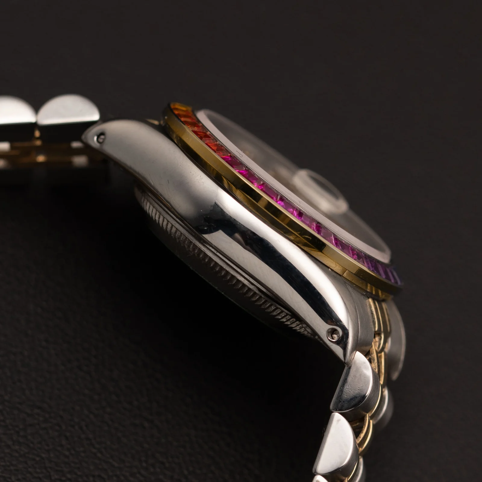 Rolex Datejust 69173 Rainbow Bezel Watch 26mm Mother of Pearl Dial - Image 4