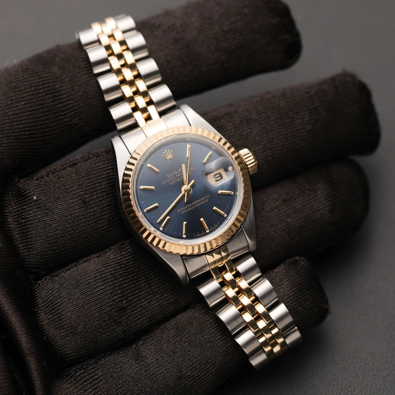 Rolex Datejust 69173 Fluted Bezel Watch 26mm Midnight Blue Index Dial - Image 2