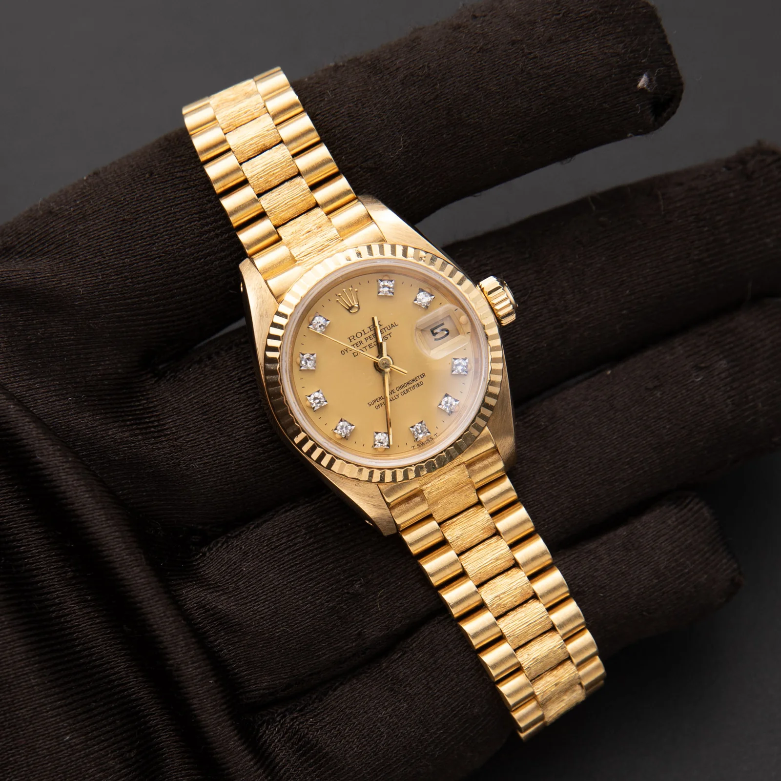 Presidential Rolex Datejust 69178 Watch 26mm Bark Finish Champagne Diamond Dial - Image 2