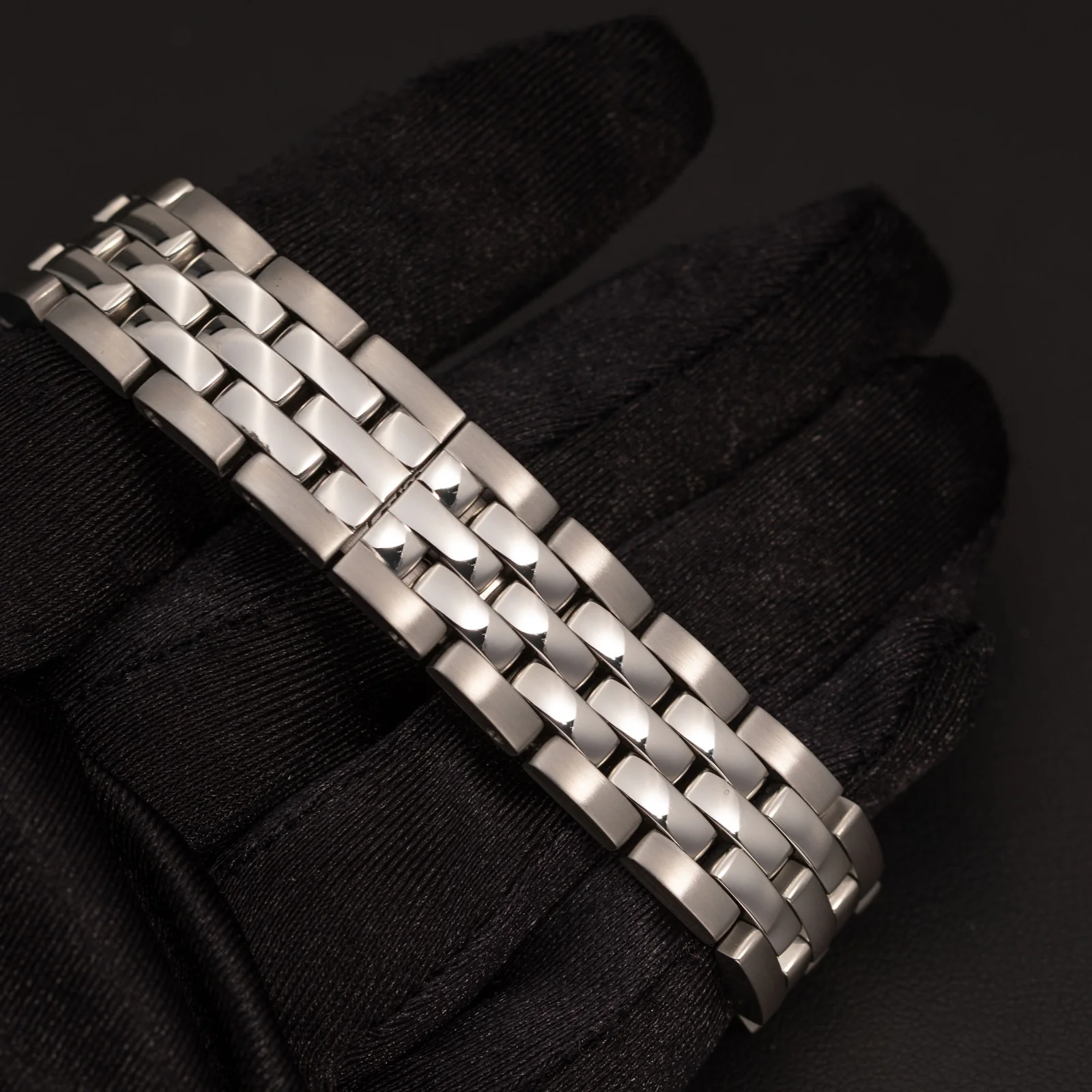 Panthere de Cartier Medium Watch Stainless Steel 1310 - Image 5