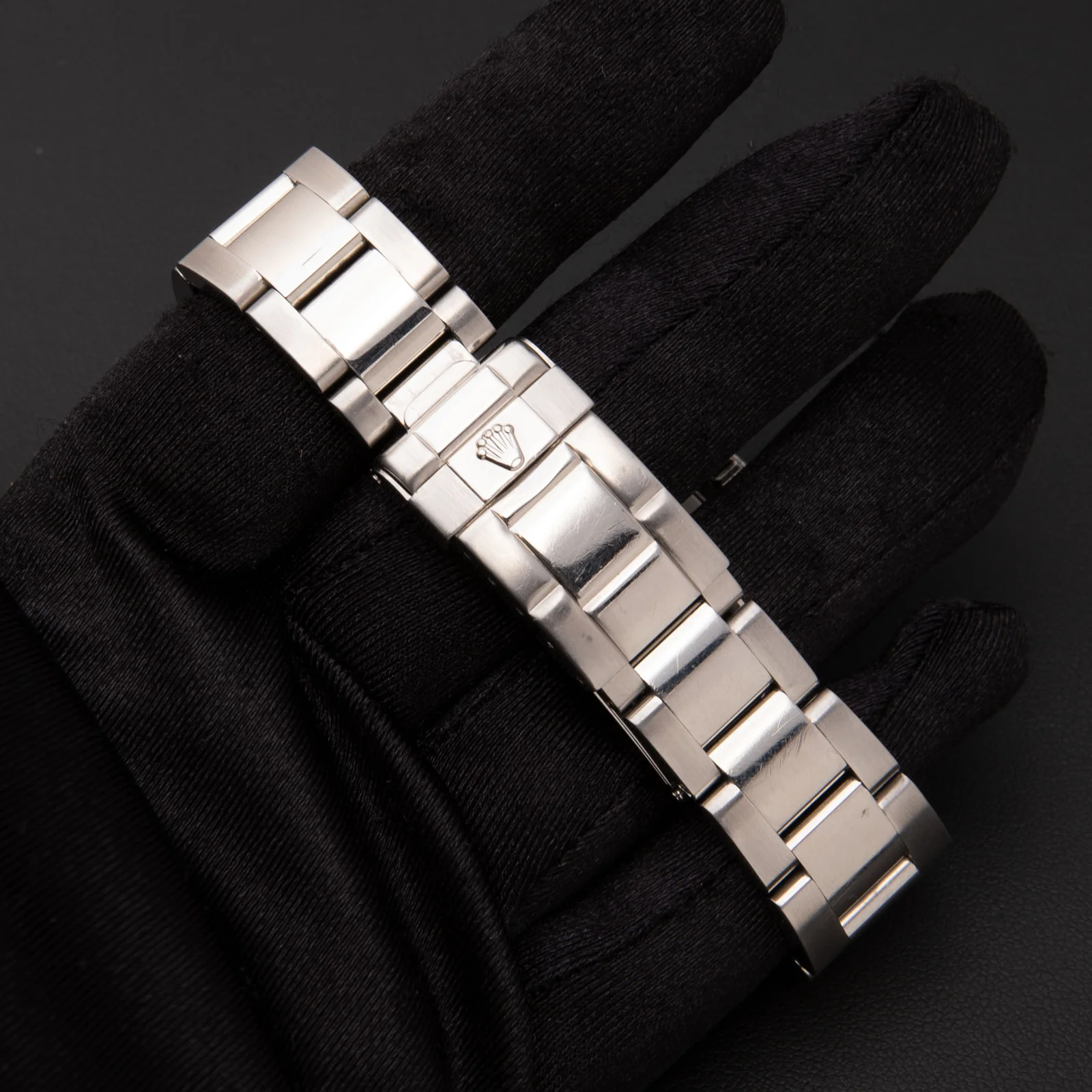 Rolex Yacht-Master 16622 Platinum Timing Bezel 40mm Watch Silver Dial - Image 5