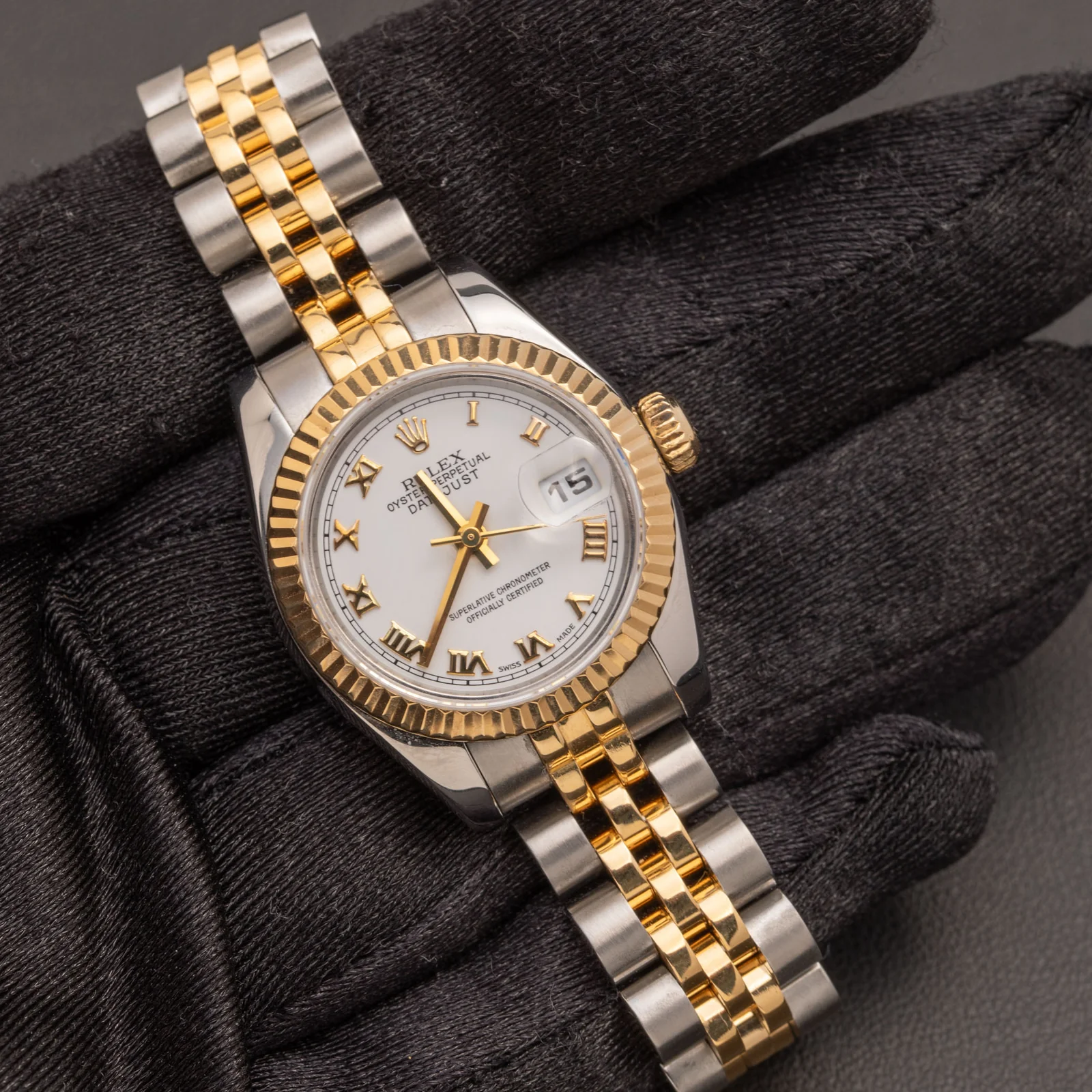 Rolex Datejust 179173 Fluted Bezel Watch 26mm Roman White Dial - Image 2
