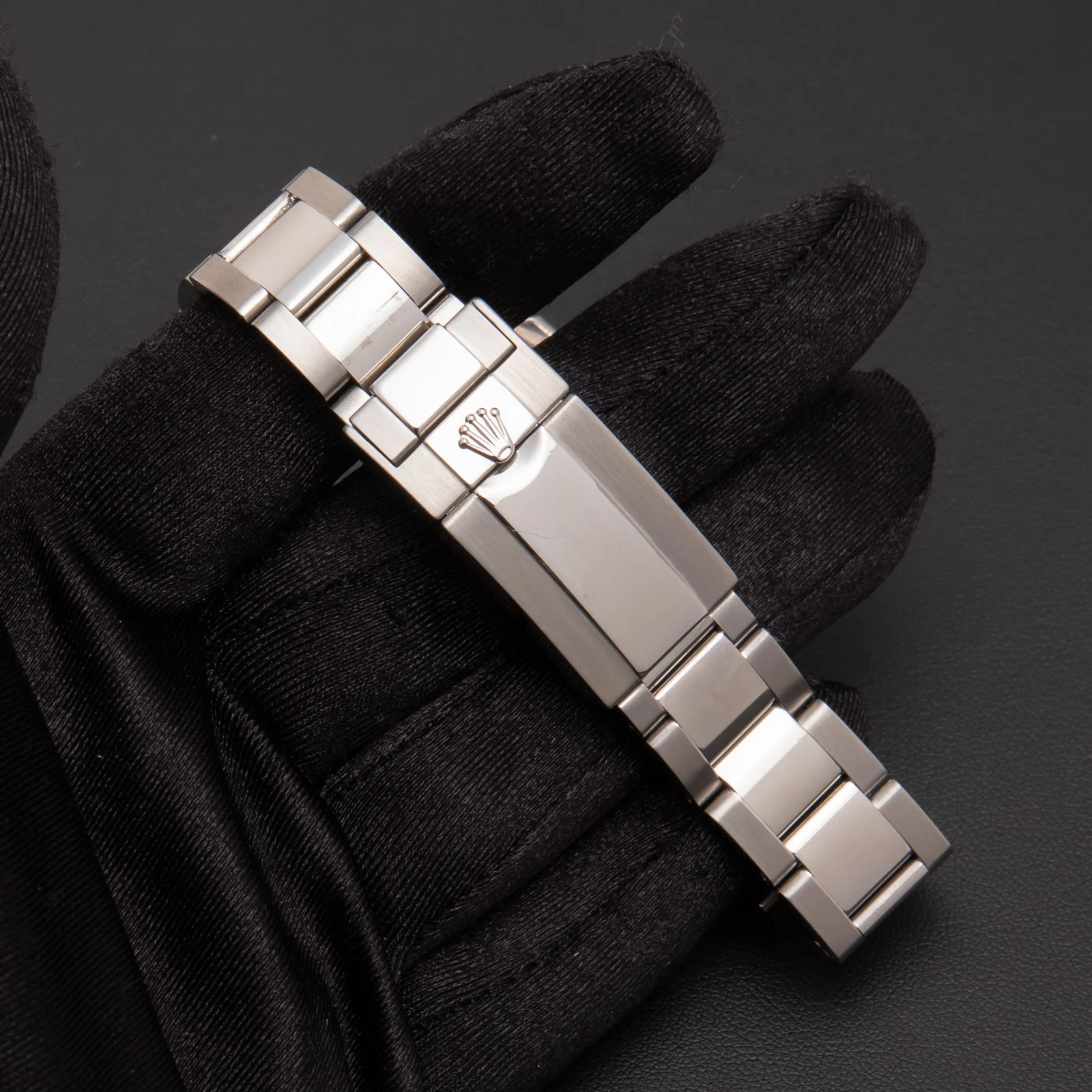 Rolex GMT-Master II Watch 40mm "Batman" 116710BLNR Black Dial - Image 3