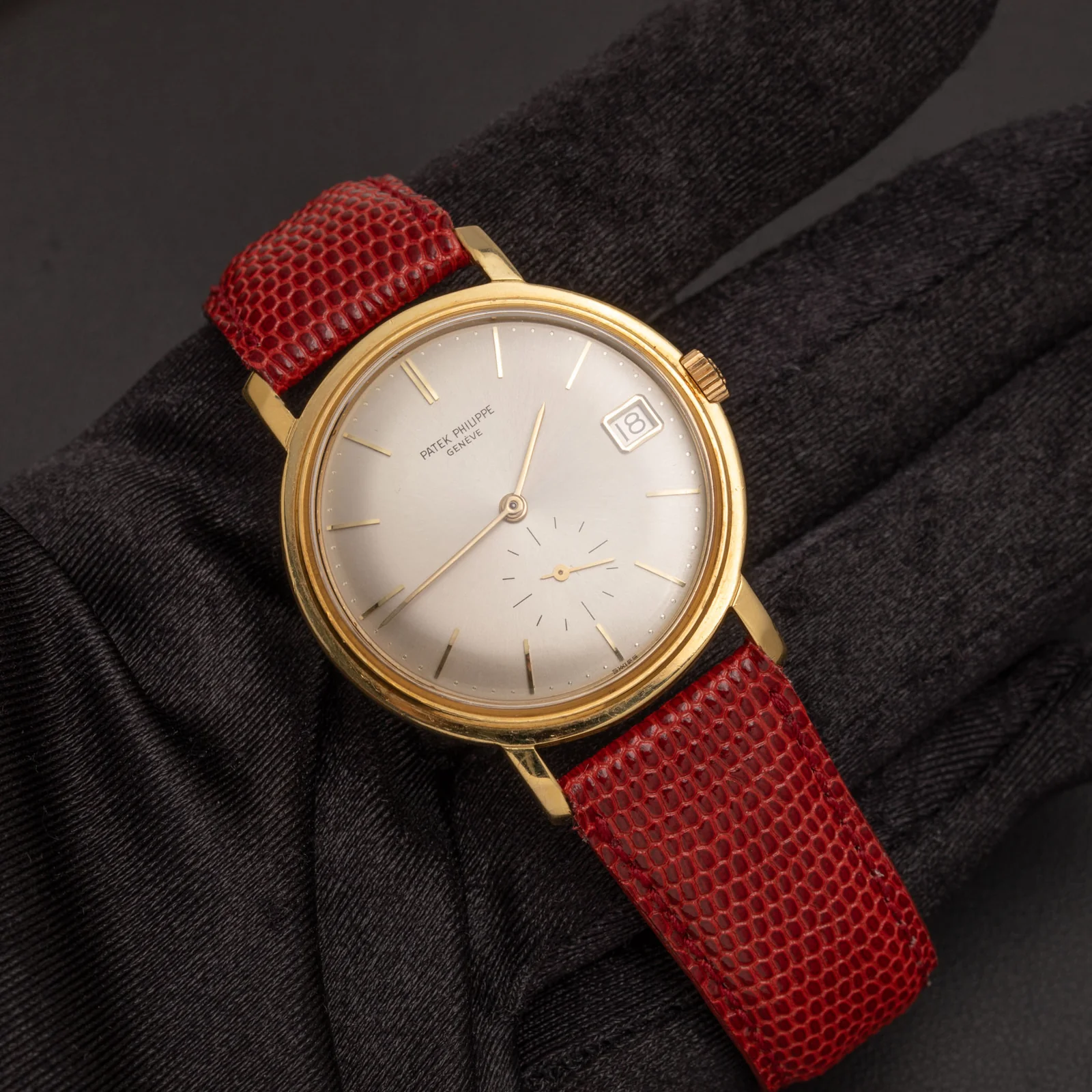 Patek Philippe Calatrava Leather Bracelet 18K Yellow Gold Watch - Image 2