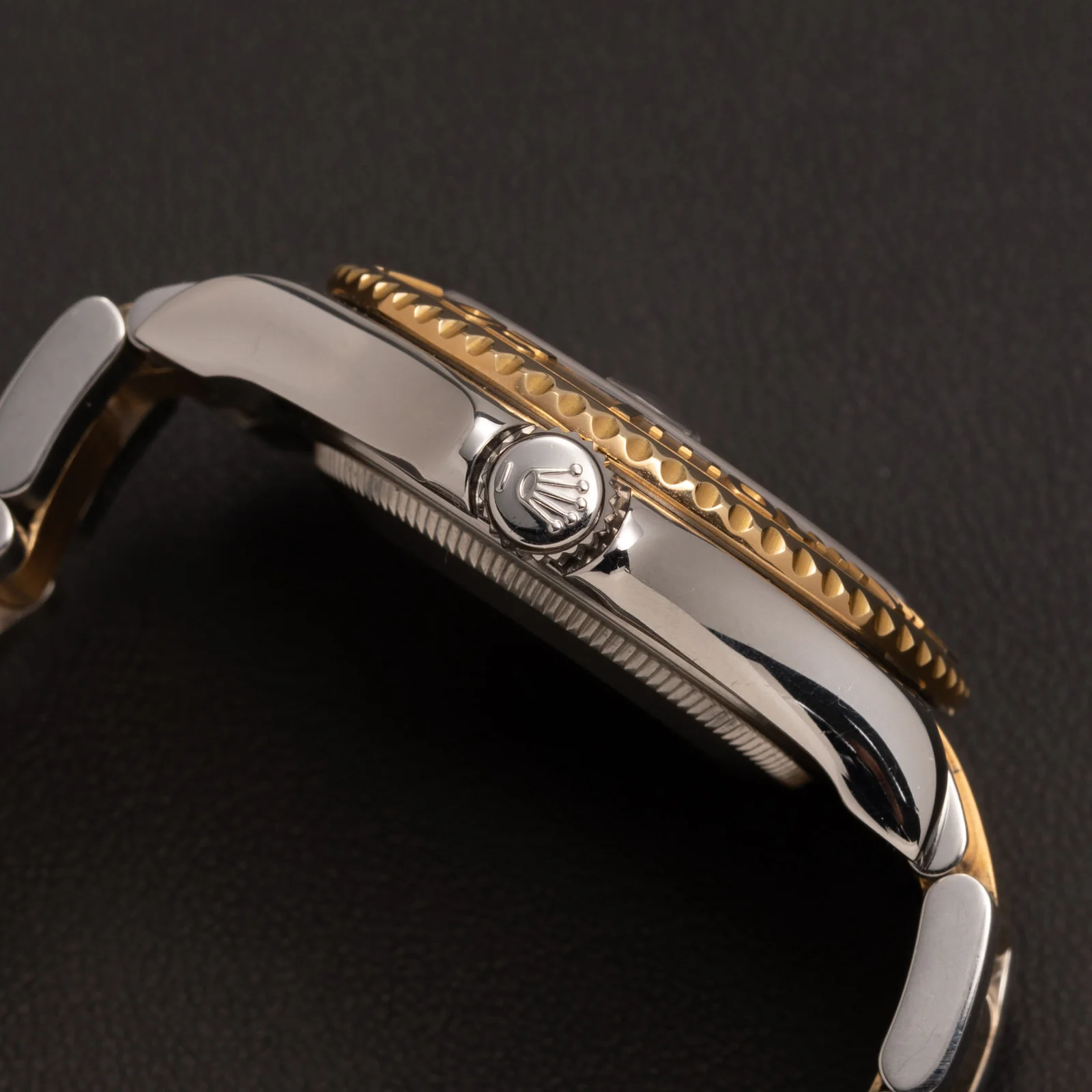 Rolex Yacht-Master 68623 35mm 18K Gold Timing Bezel Oyster Watch Blue Dial - Image 3