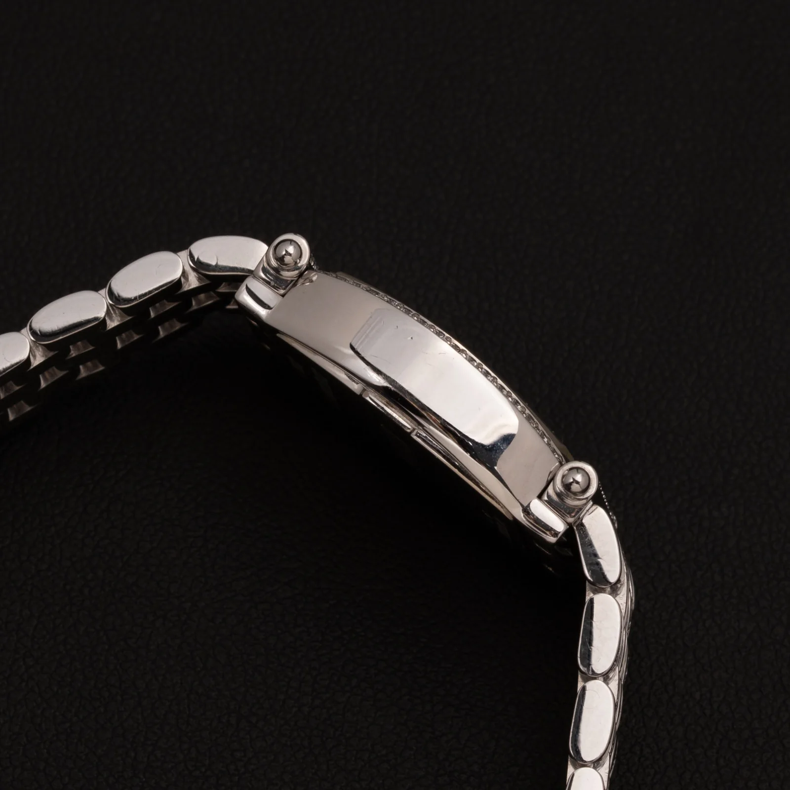 Audemars Piguet Carnegie Pavé Diamond 20mm Watch 18K White Gold - Image 4