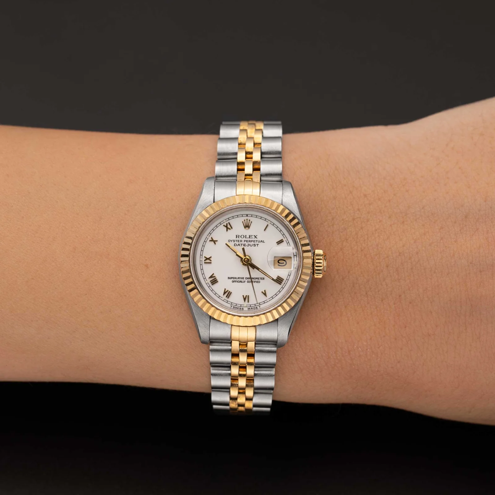 Rolex Datejust 69173 Fluted Bezel Watch 26mm White Roman Dial - Image 2