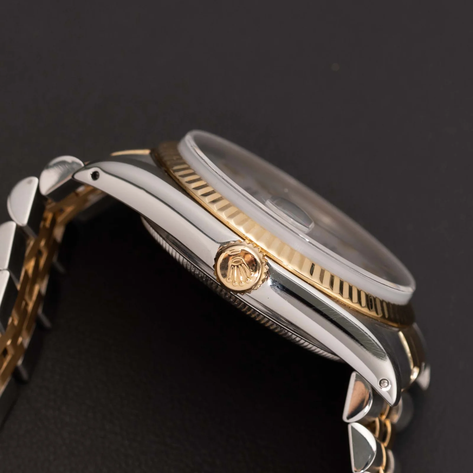 Rolex Datejust 16233 Fluted Bezel Watch 36mm White Dial - Image 3