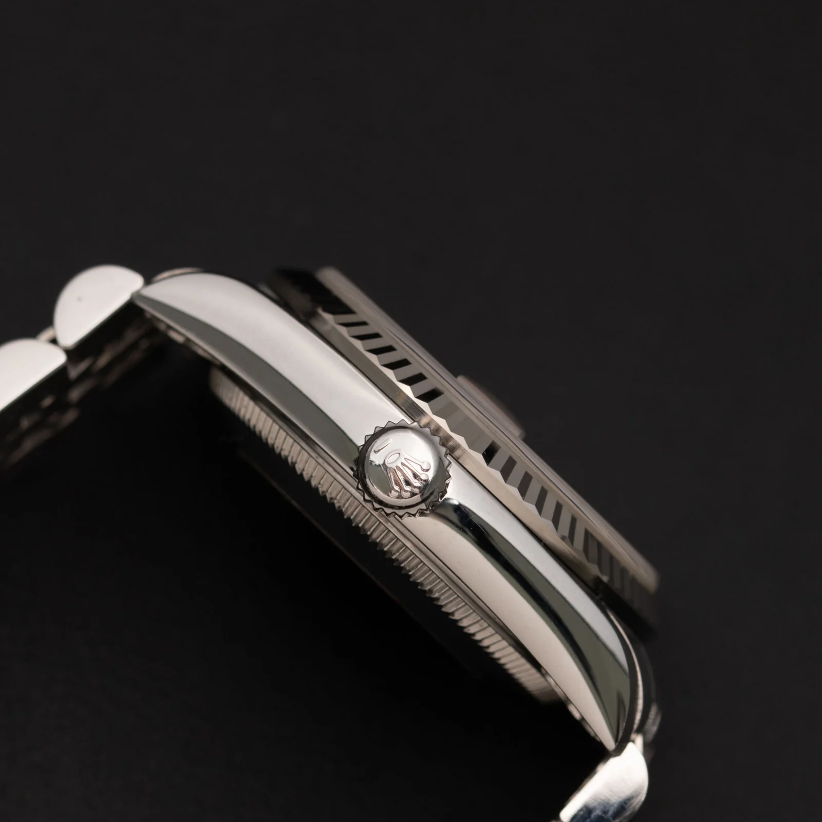Rolex Datejust 68274 Fluted Bezel Watch 31mm Decorated Mother of Pearl Dial - Image 3