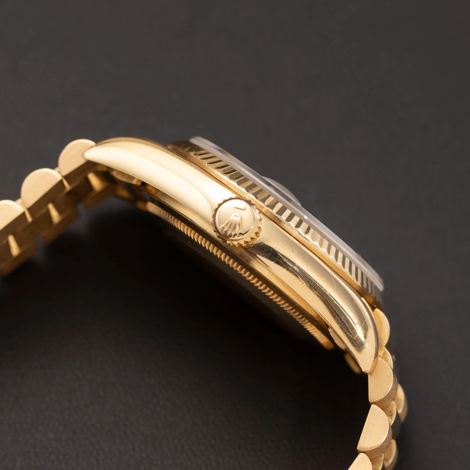 Presidential Rolex Datejust 16018 Fluted Bezel Watch 36mm Champagne Dial - Image 4