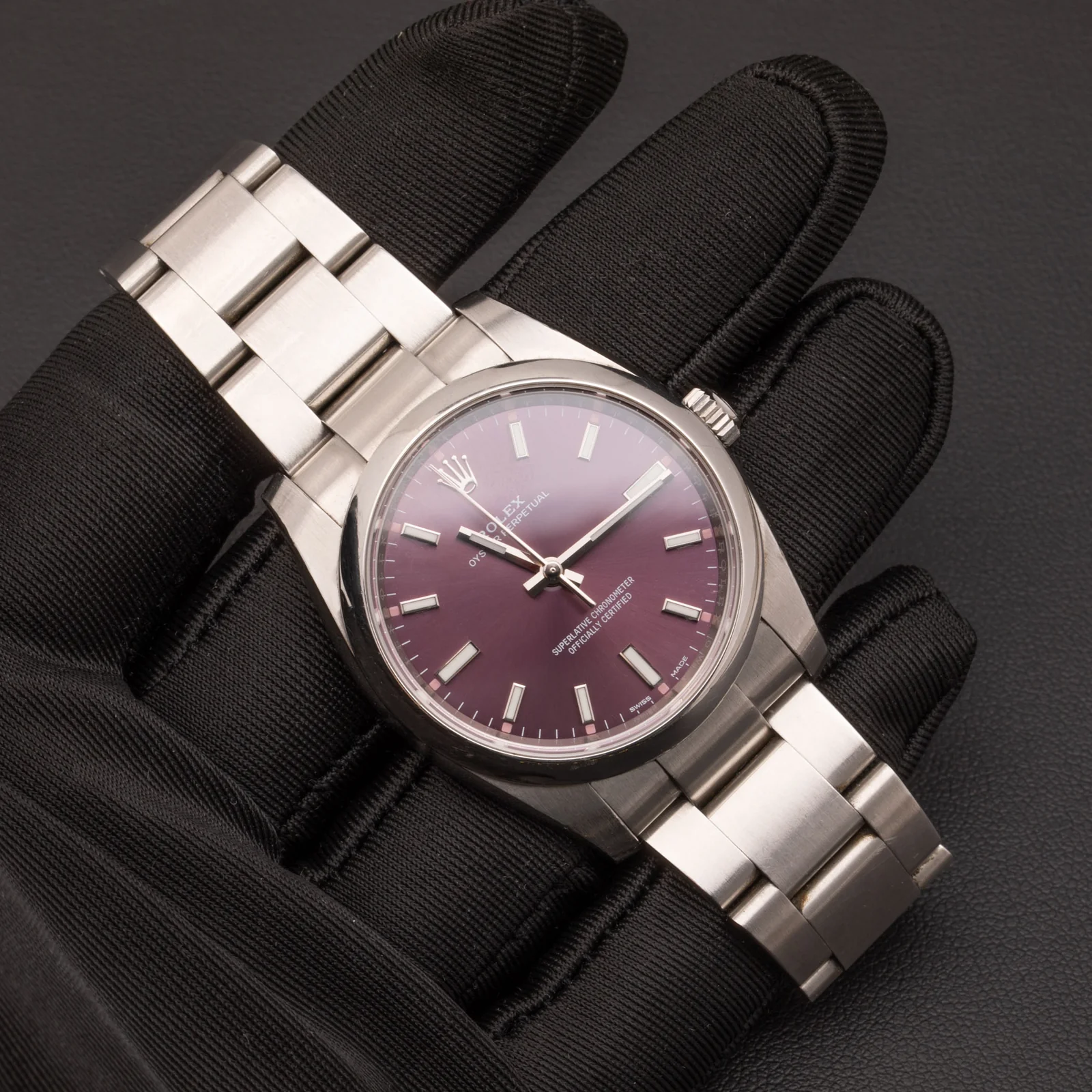 Rolex Oyster Perpetual 114200 Smooth Bezel Watch 34mm Red Grape Dial - Image 2