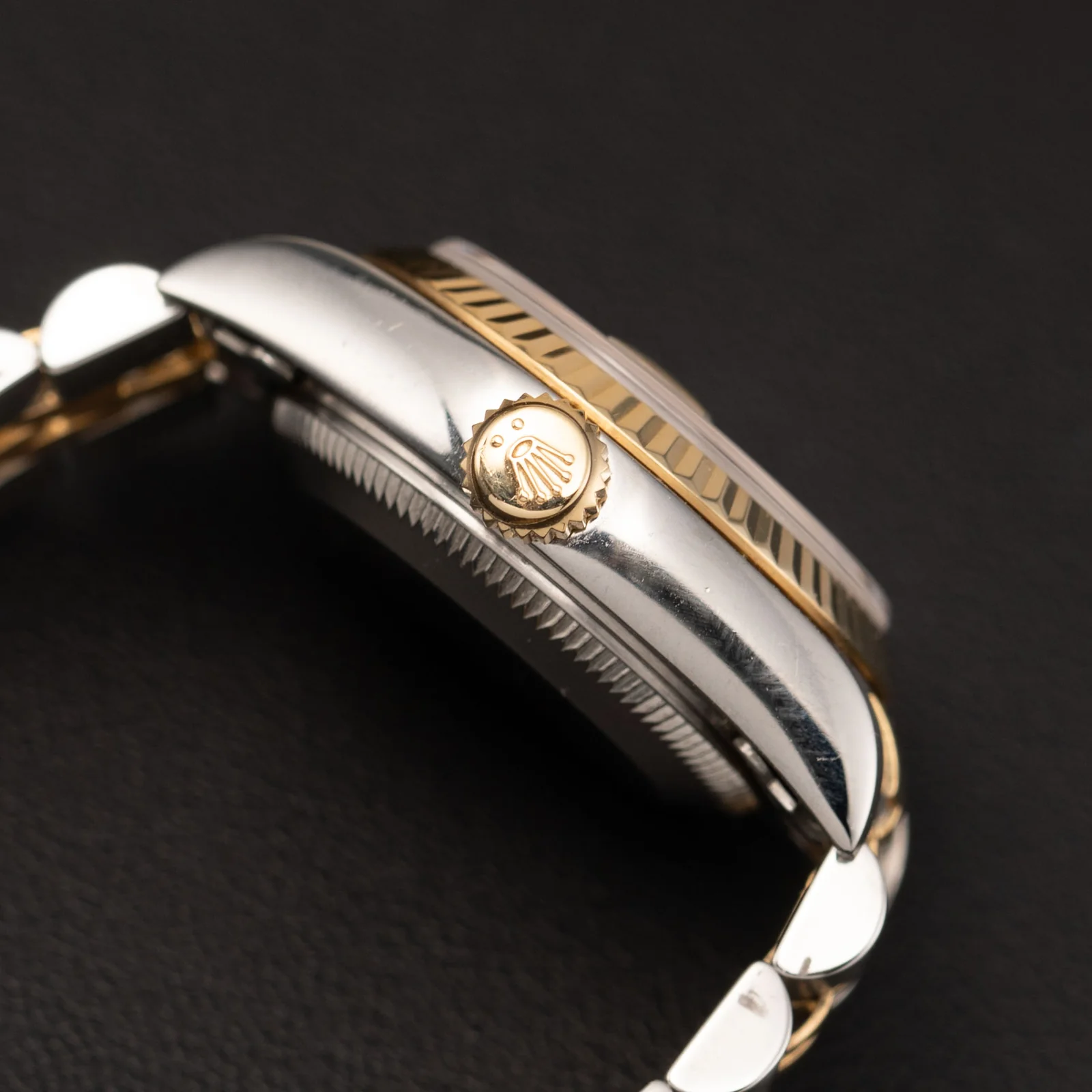 Rolex Datejust 69173 Fluted Bezel Watch 26mm Roman Champagne Dial - Image 3