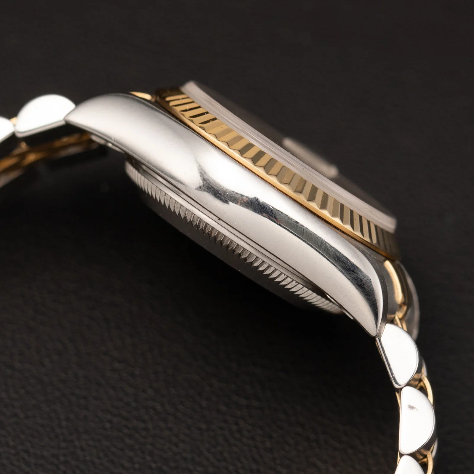 Rolex Datejust 69173 Fluted Bezel Watch 26mm Roman Champagne Dial - Image 4