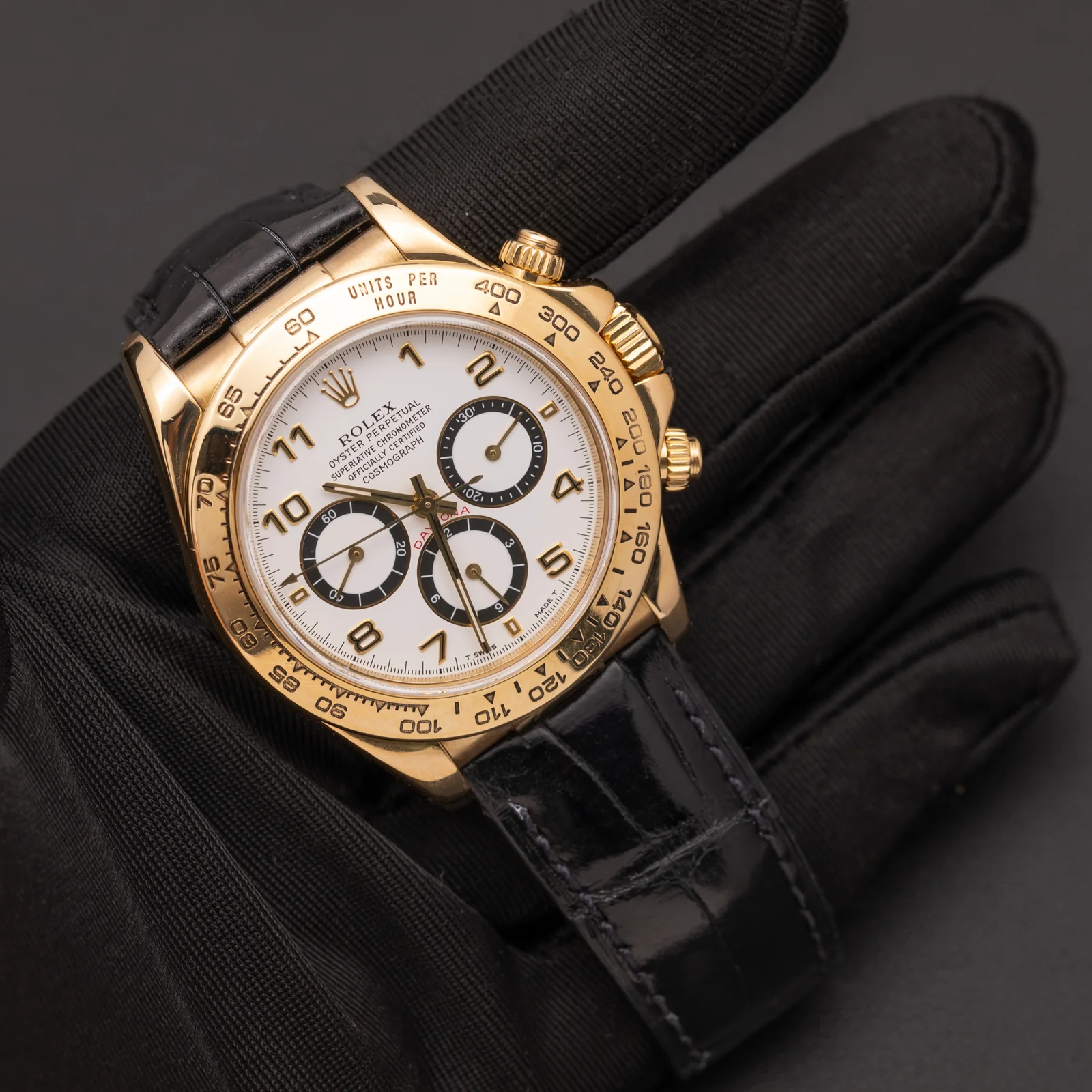 Rolex Cosmograph Daytona 16518 18K Yellow Gold Watch 40mm White Dial - Image 2